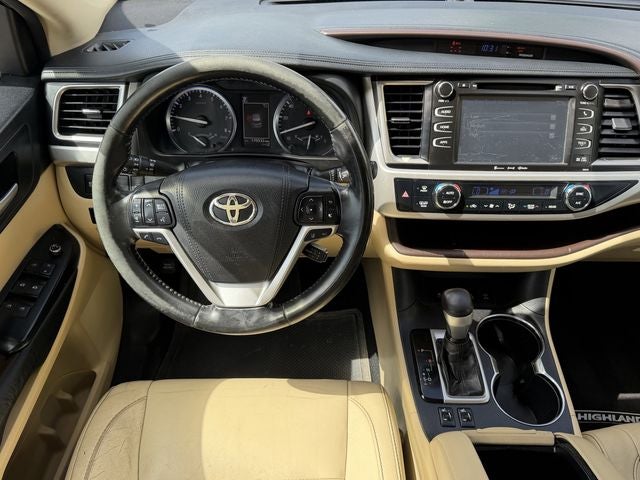 2017 Toyota Highlander XLE