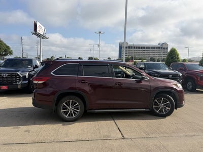 2017 Toyota Highlander XLE