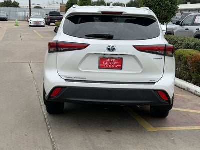2023 Toyota Highlander Hybrid XLE