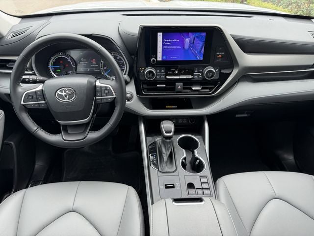 2023 Toyota Highlander Hybrid XLE