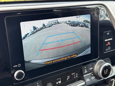 2025 Toyota Highlander LE