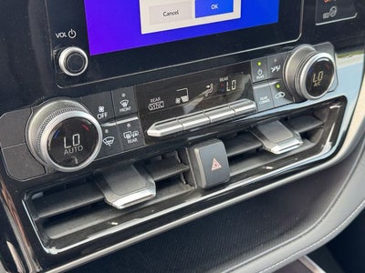 2025 Toyota Highlander LE