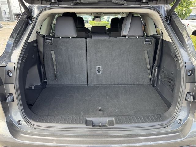 2025 Toyota Highlander LE