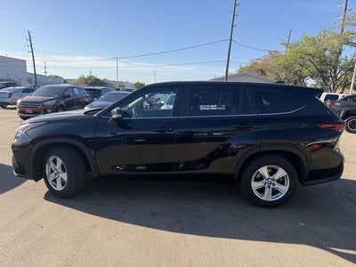 2024 Toyota Highlander LE
