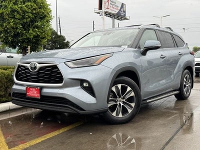 2024 Toyota Highlander XLE