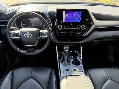 2023 Toyota Highlander XLE