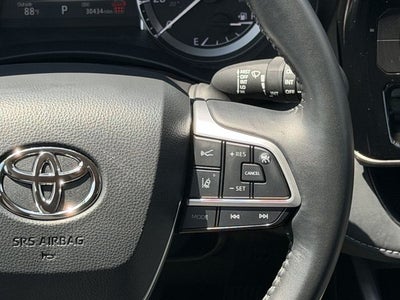 2025 Toyota Highlander LE