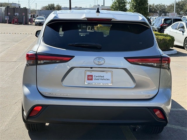 2023 Toyota Highlander LE