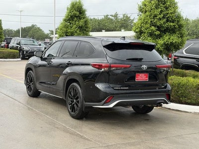 2023 Toyota Highlander XSE