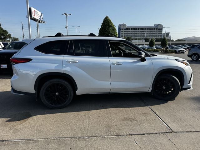 2023 Toyota Highlander XSE