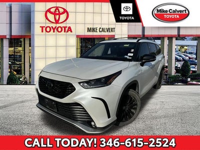 2023 Toyota Highlander XSE