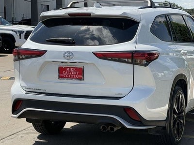 2023 Toyota Highlander XSE