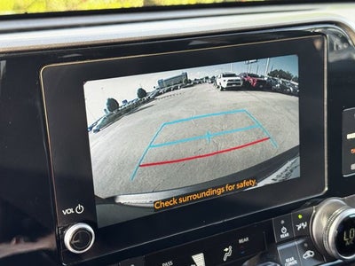 2025 Toyota Highlander LE
