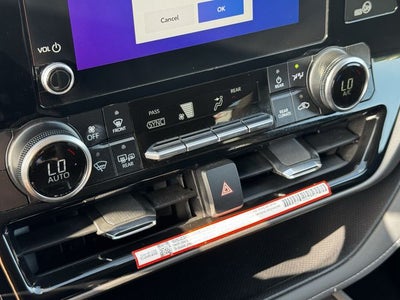 2025 Toyota Highlander LE