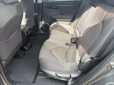 2025 Toyota Highlander LE