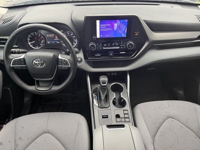 2023 Toyota Highlander LE