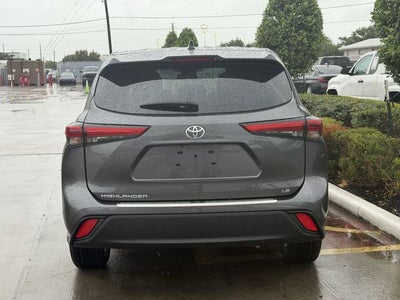 2023 Toyota Highlander LE