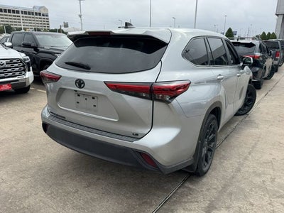 2023 Toyota Highlander LE