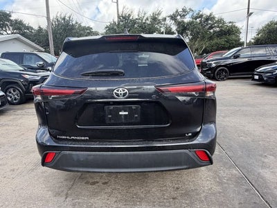 2024 Toyota Highlander LE