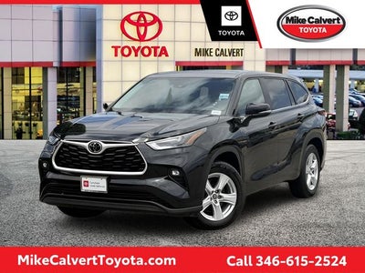 2024 Toyota Highlander LE