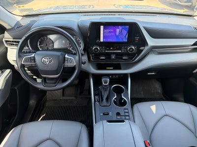 2024 Toyota Highlander XLE
