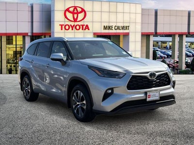 2024 Toyota Highlander XLE
