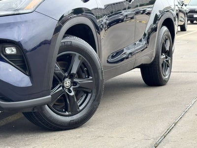 2025 Toyota Highlander LE