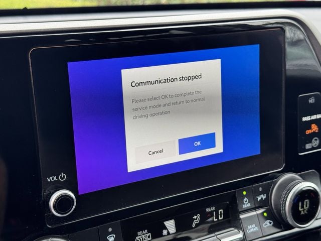 2025 Toyota Highlander LE