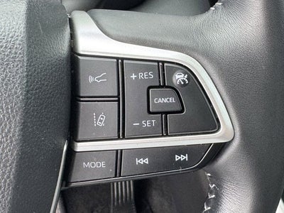2025 Toyota Highlander LE