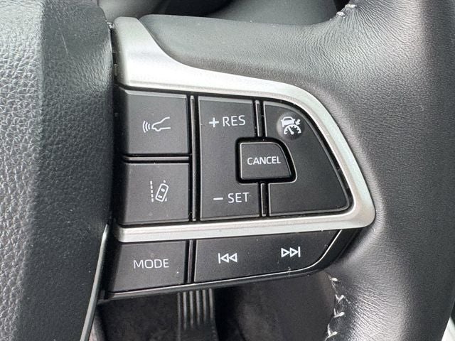 2025 Toyota Highlander LE