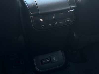 2025 Toyota Highlander Limited