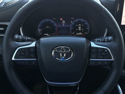 2025 Toyota Highlander Limited