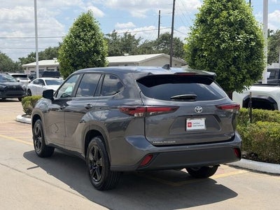 2025 Toyota Highlander LE