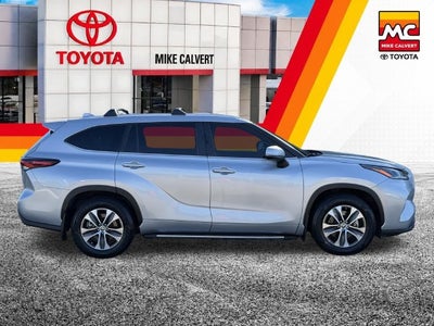 2024 Toyota Highlander XLE