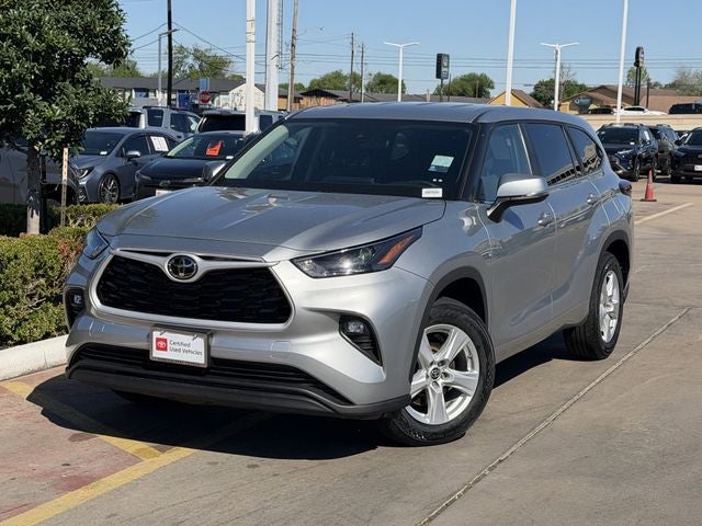2025 Toyota Highlander LE