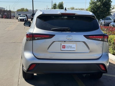 2025 Toyota Highlander LE