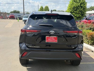 2025 Toyota Highlander LE