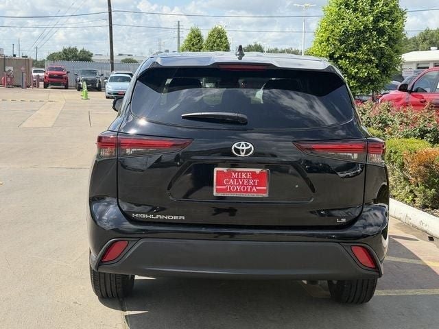2025 Toyota Highlander LE