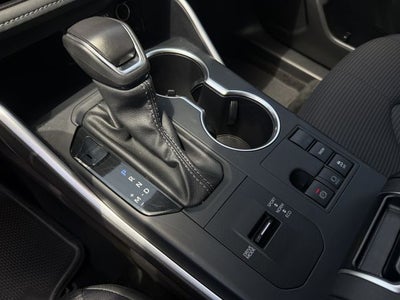 2025 Toyota Highlander LE