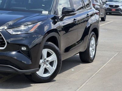 2025 Toyota Highlander LE