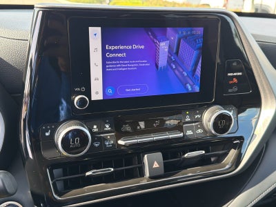 2025 Toyota Highlander XLE