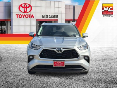 2025 Toyota Highlander XLE