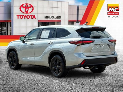 2024 Toyota Highlander LE