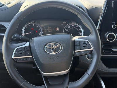 2025 Toyota Highlander LE