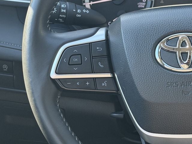 2025 Toyota Highlander LE