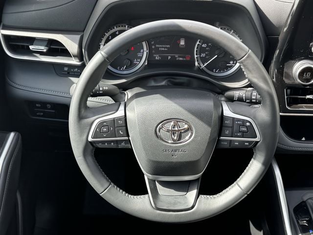 2025 Toyota Highlander LE
