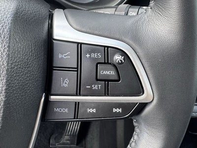 2025 Toyota Highlander LE