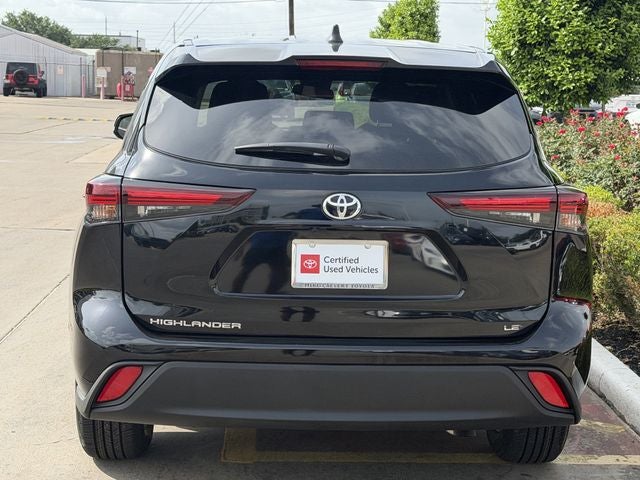 2025 Toyota Highlander LE