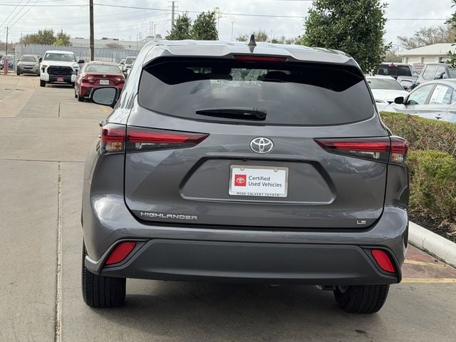 2025 Toyota Highlander LE