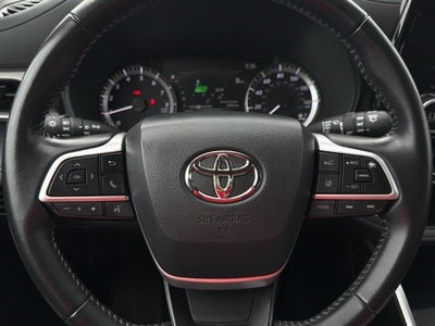 2025 Toyota Highlander LE